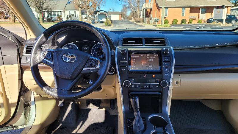 Toyota Camry  2016