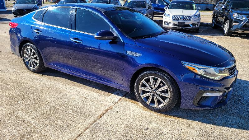 Kia Optima  2019