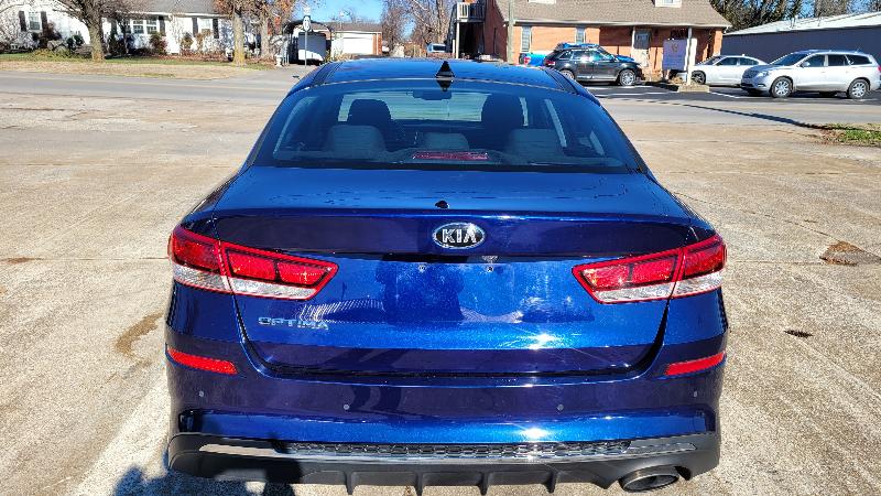 Kia Optima  2019