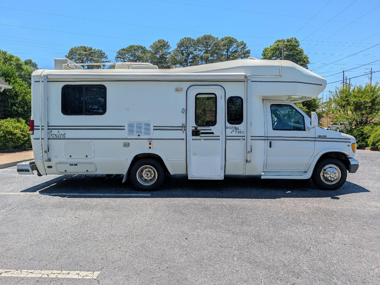 Ford Econoline 138" WB DRW 1998