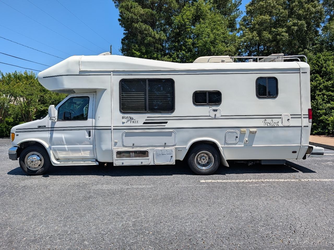 Ford Econoline 138" WB DRW 1998