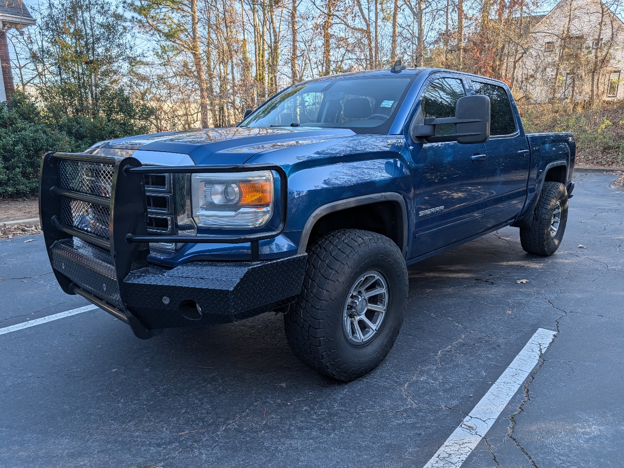 2015 GMC Sierra 1500 SLE's photo