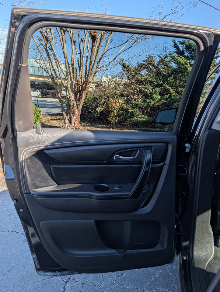 Chevrolet Traverse FWD 4dr LT w/2LT 2015