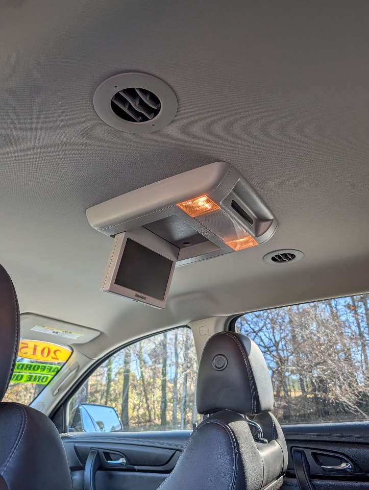 Chevrolet Traverse FWD 4dr LT w/2LT 2015