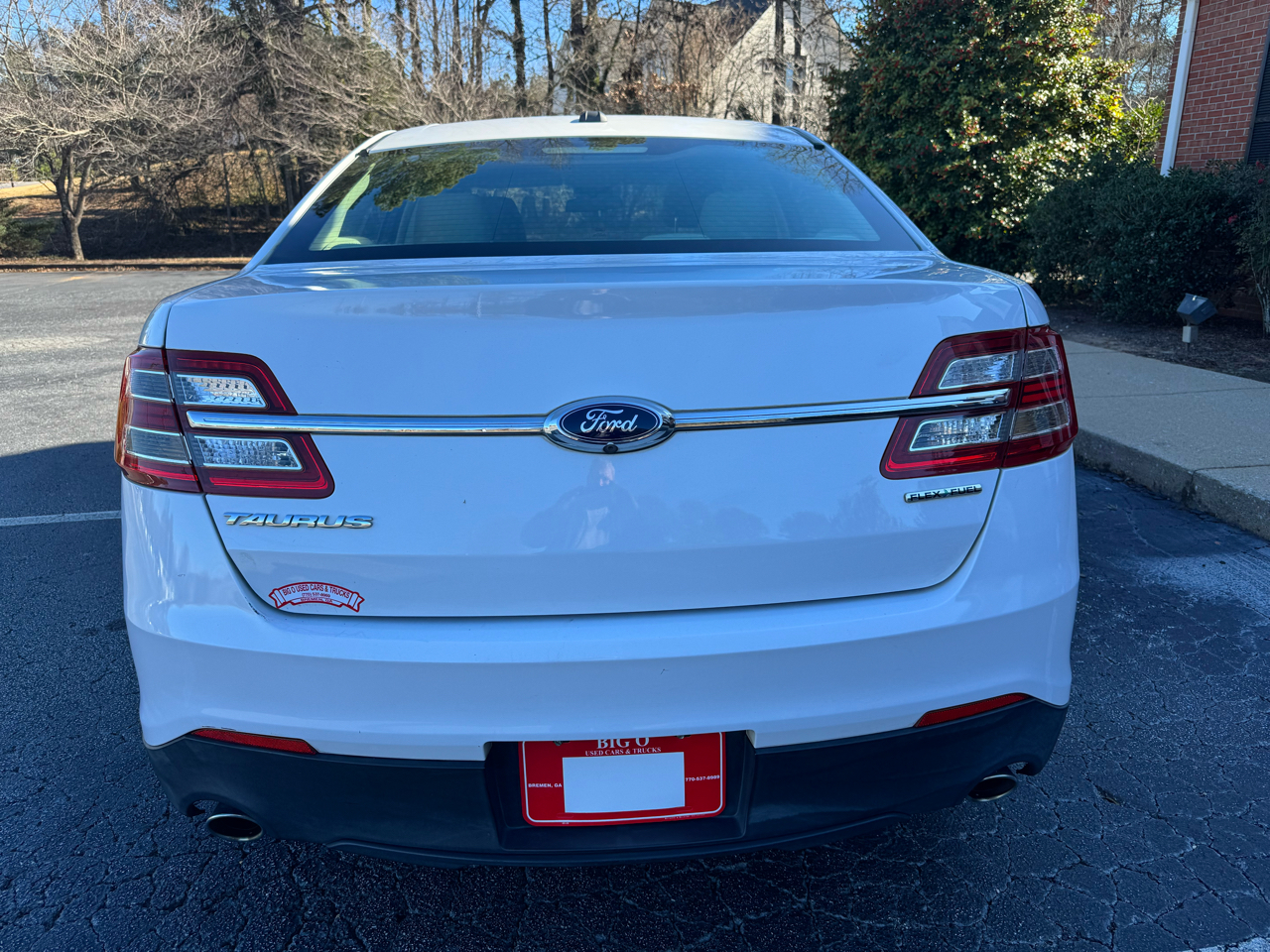 Ford Taurus 4dr Sdn SE FWD 2016