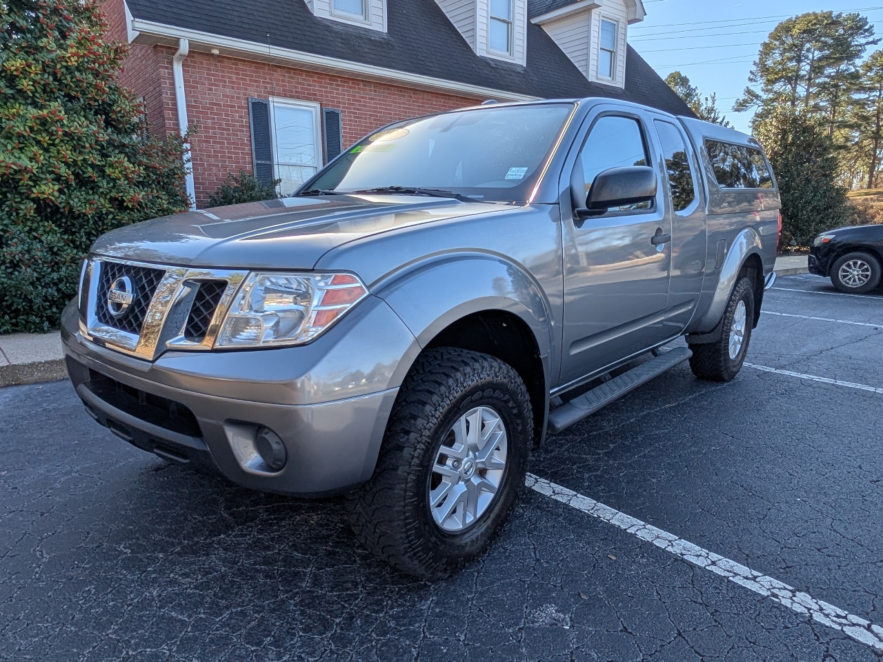 2018 Nissan Frontier SV's photo