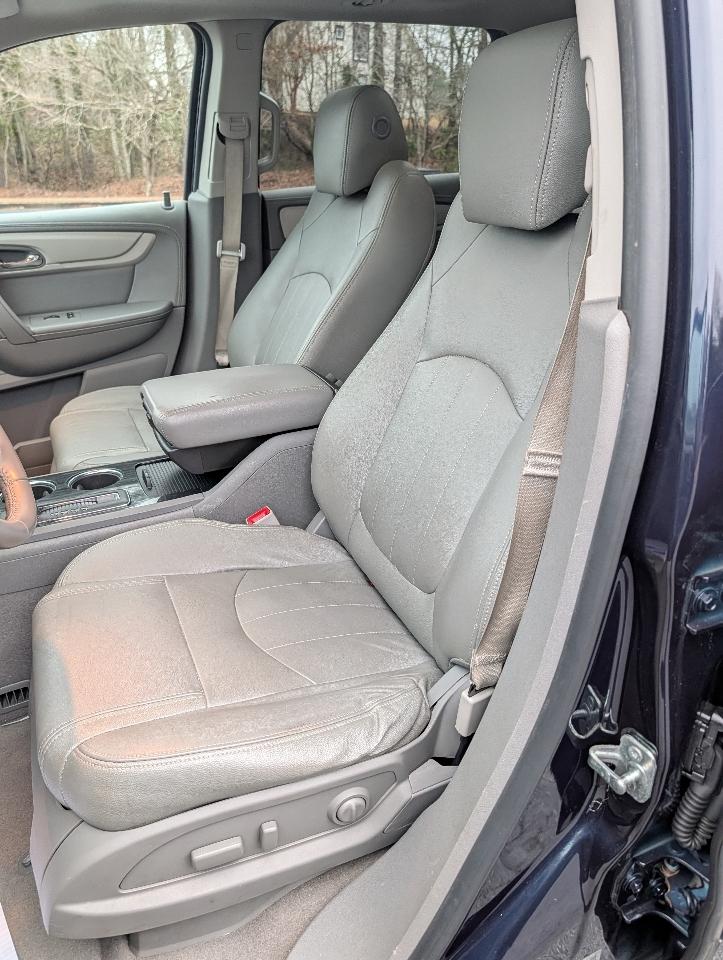 Chevrolet Traverse FWD 4dr LT w/1LT 2017