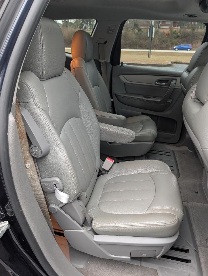 Chevrolet Traverse FWD 4dr LT w/1LT 2017