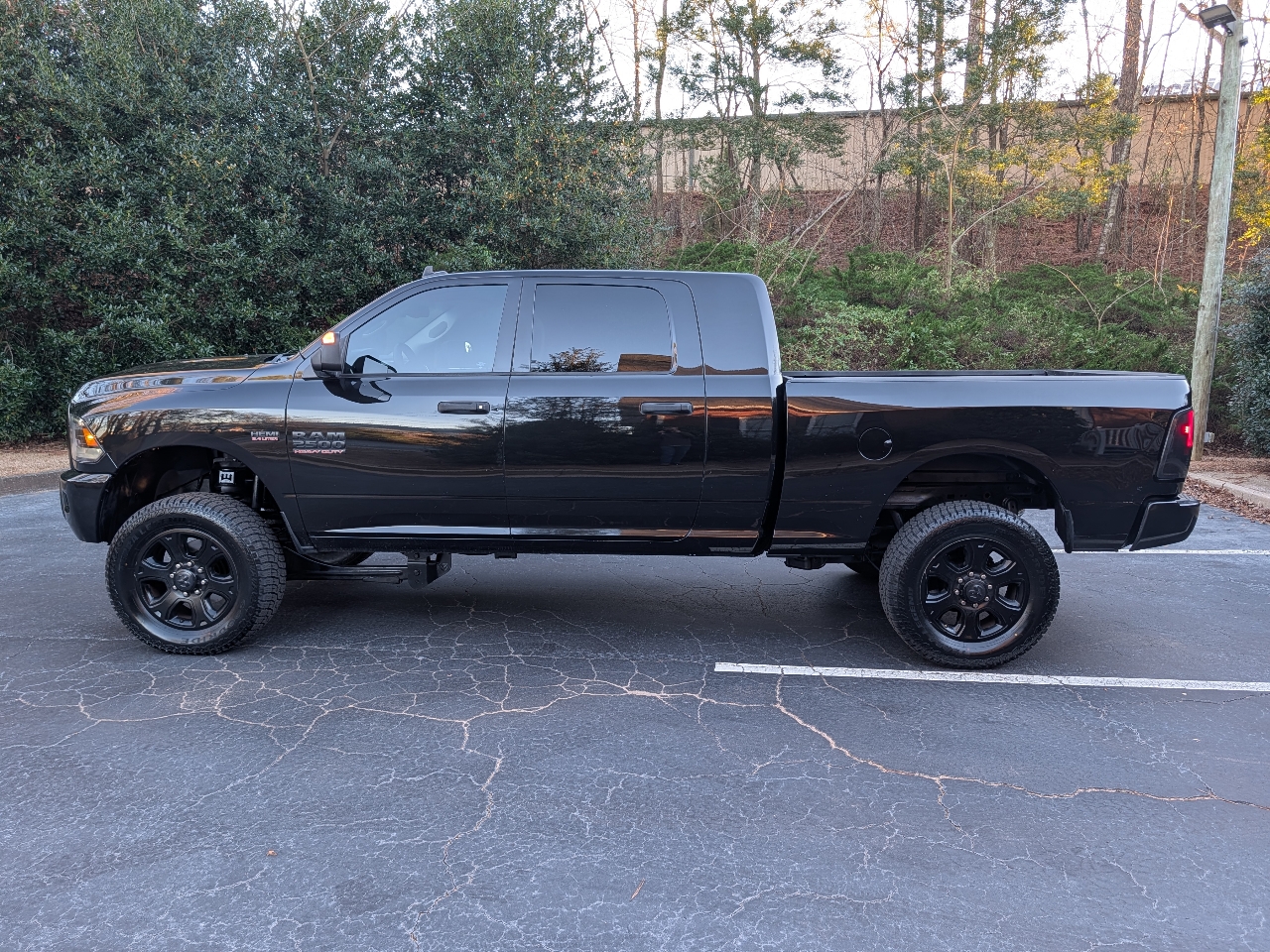 RAM 2500 4WD Mega Cab 160.5" Big Horn 2015
