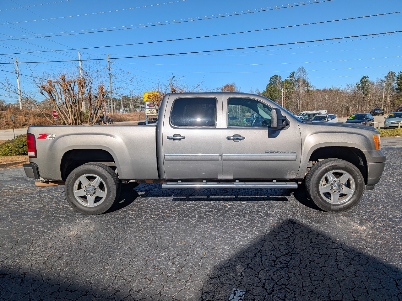 GMC Sierra 2500HD 4WD Crew Cab 153.7" Denali 2013