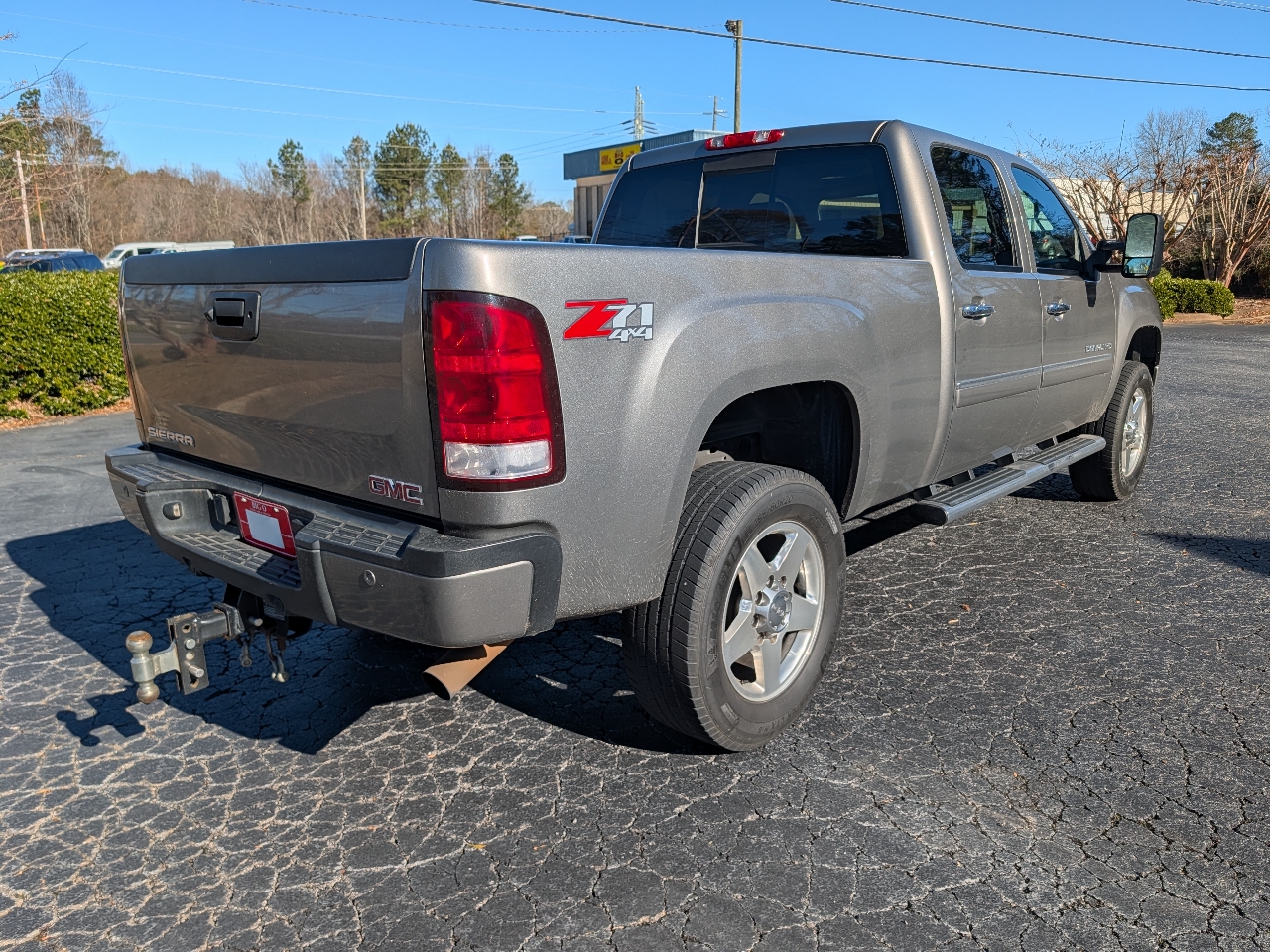 GMC Sierra 2500HD 4WD Crew Cab 153.7" Denali 2013