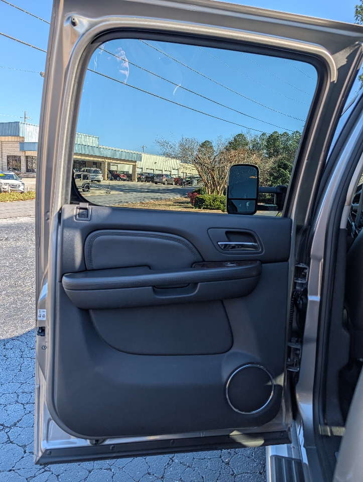 GMC Sierra 2500HD 4WD Crew Cab 153.7" Denali 2013