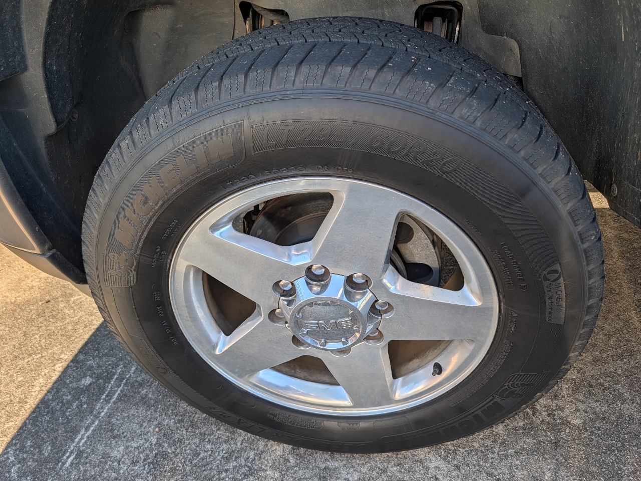 GMC Sierra 2500HD 4WD Crew Cab 153.7" Denali 2013