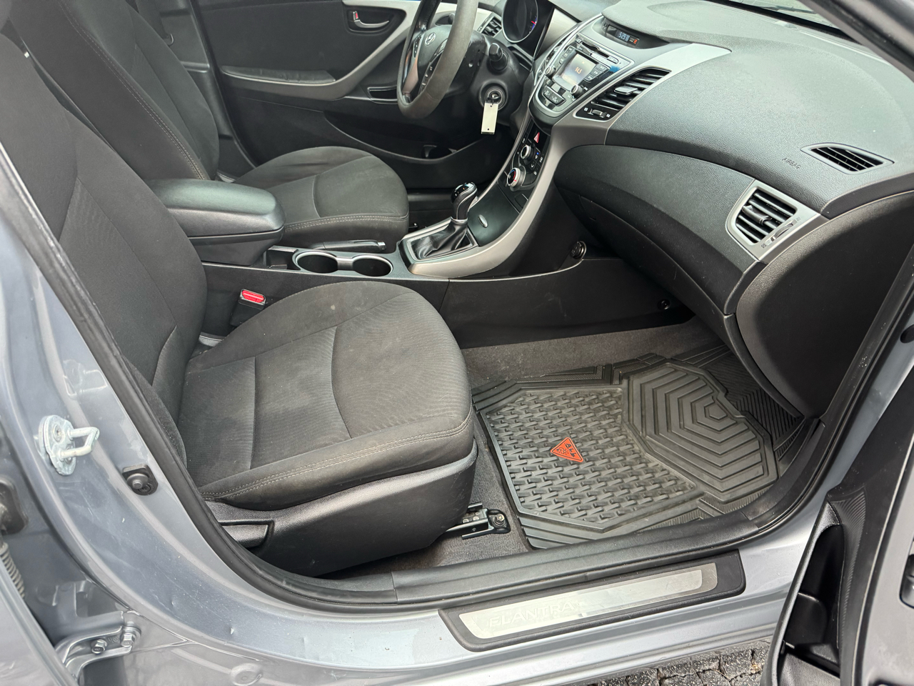 Hyundai Elantra 4dr Sdn Auto SE (Alabama Plant) 2015