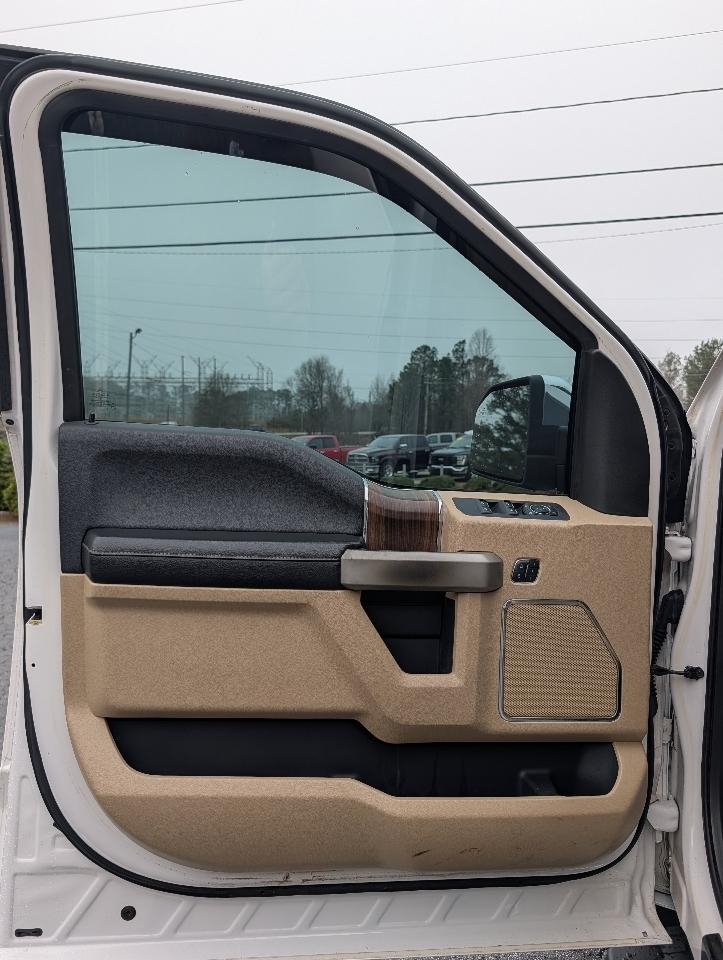 Ford F-150 4WD SuperCrew 145" King Ranch 2016