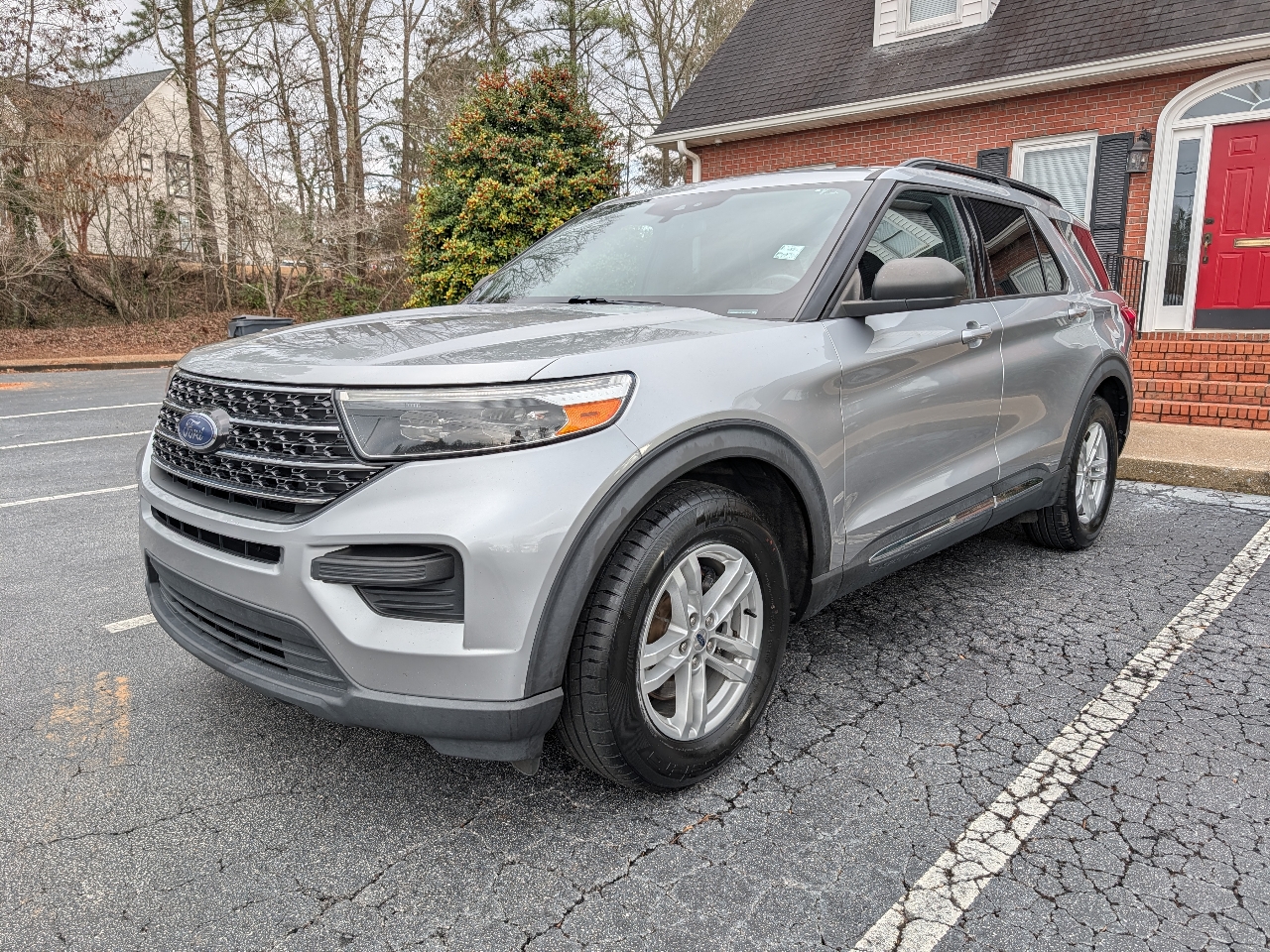2020 Ford Explorer XLT RWD