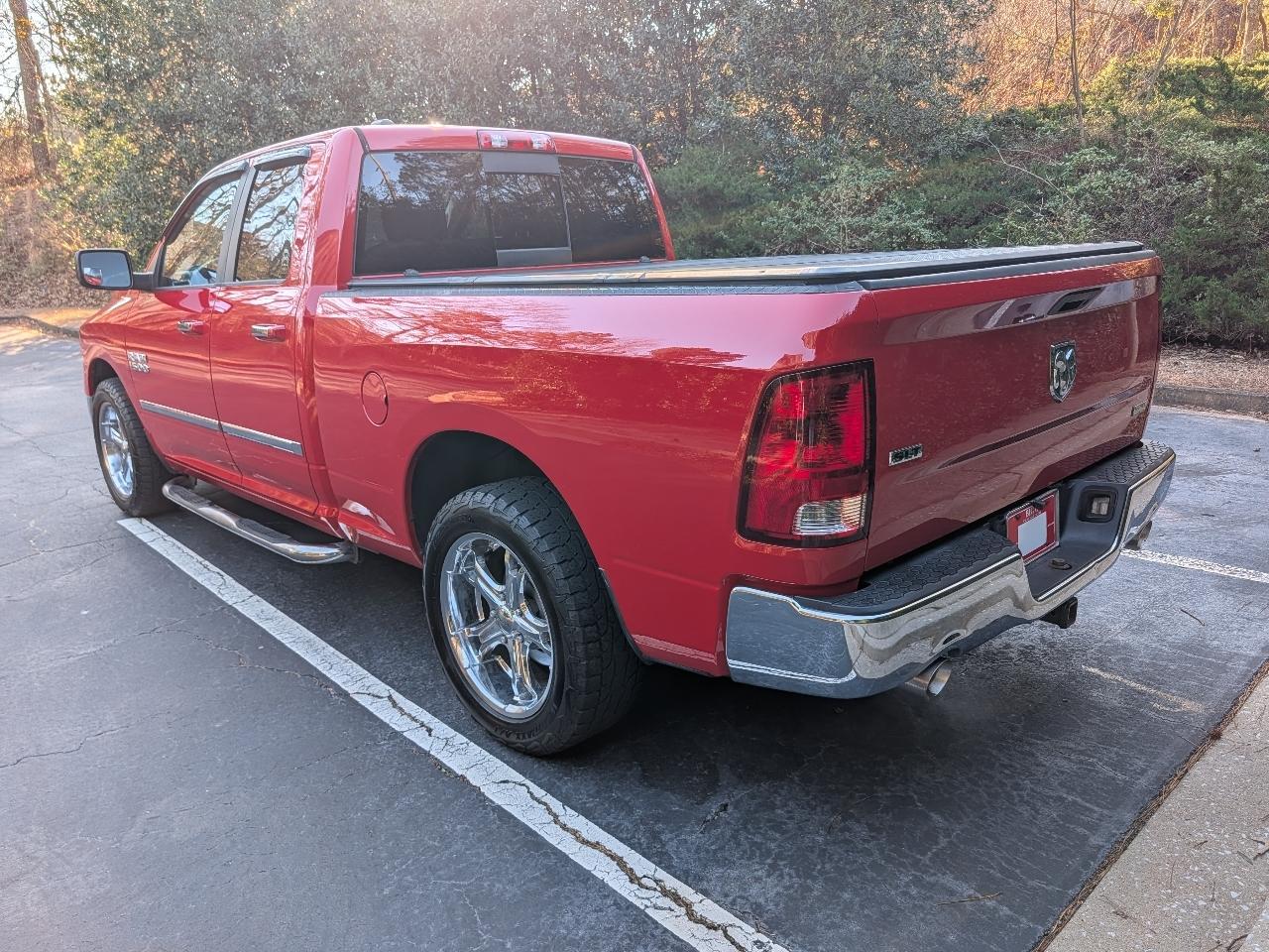 RAM 1500 2WD Quad Cab 140.5" SLT 2013