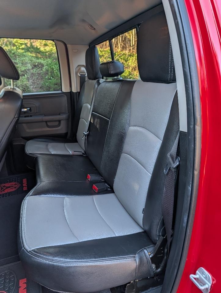 RAM 1500 2WD Quad Cab 140.5" SLT 2013