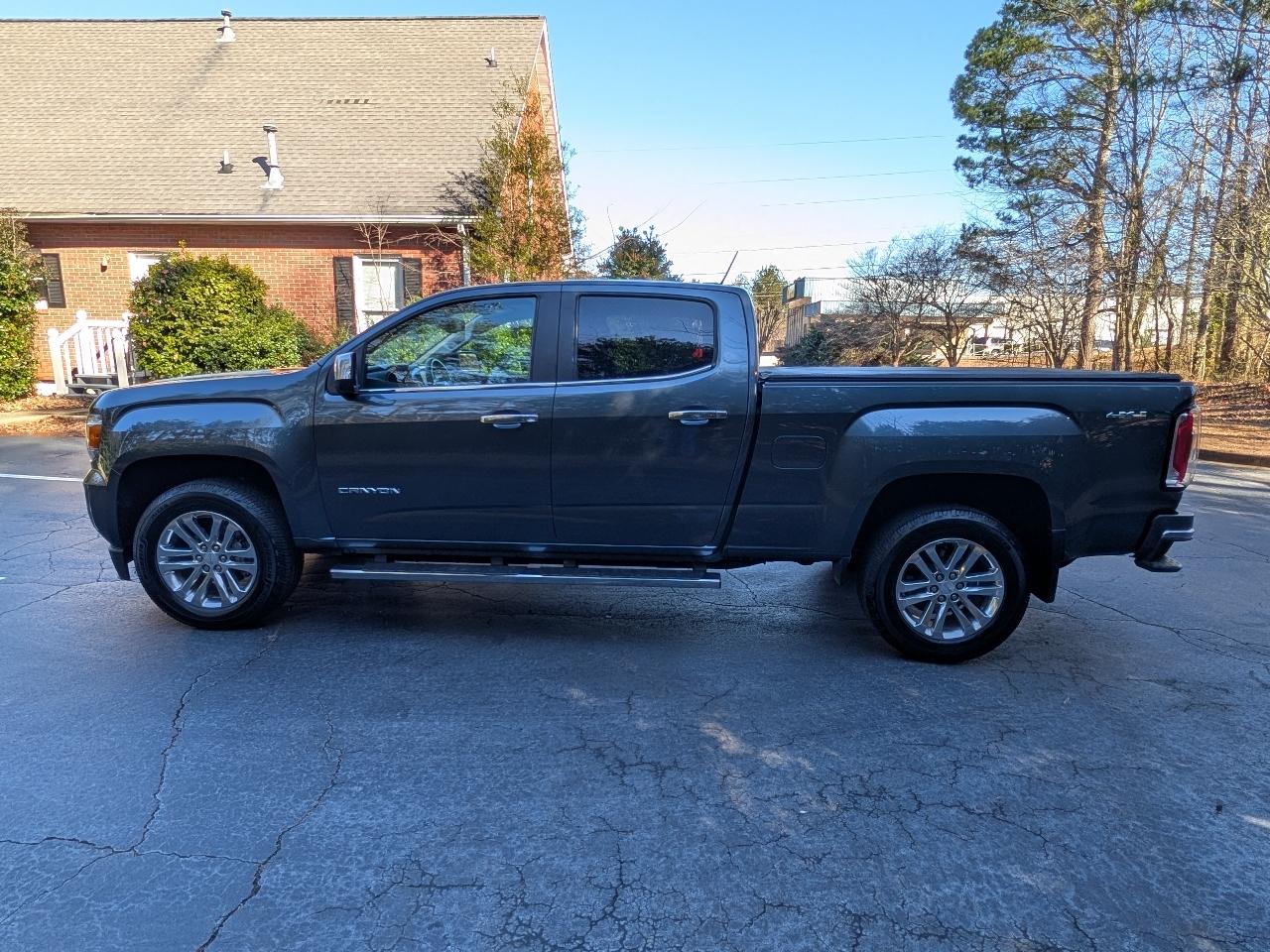 GMC Canyon 4WD Crew Cab 140.5" SLT 2015