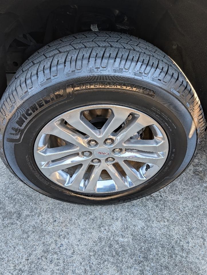 GMC Canyon 4WD Crew Cab 140.5" SLT 2015