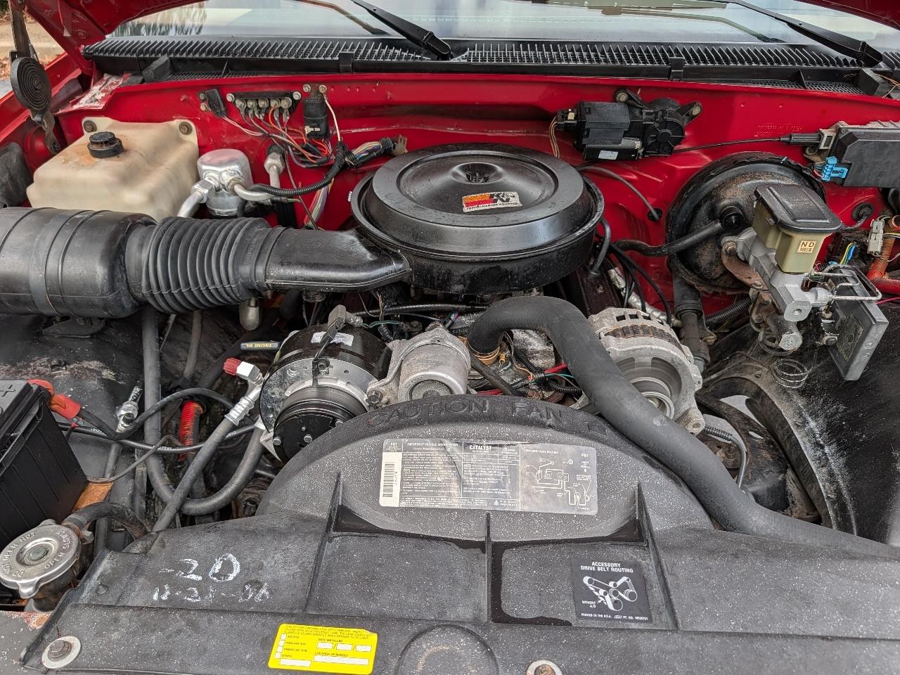 Chevrolet 1500 Reg Cab 117.5" 1990