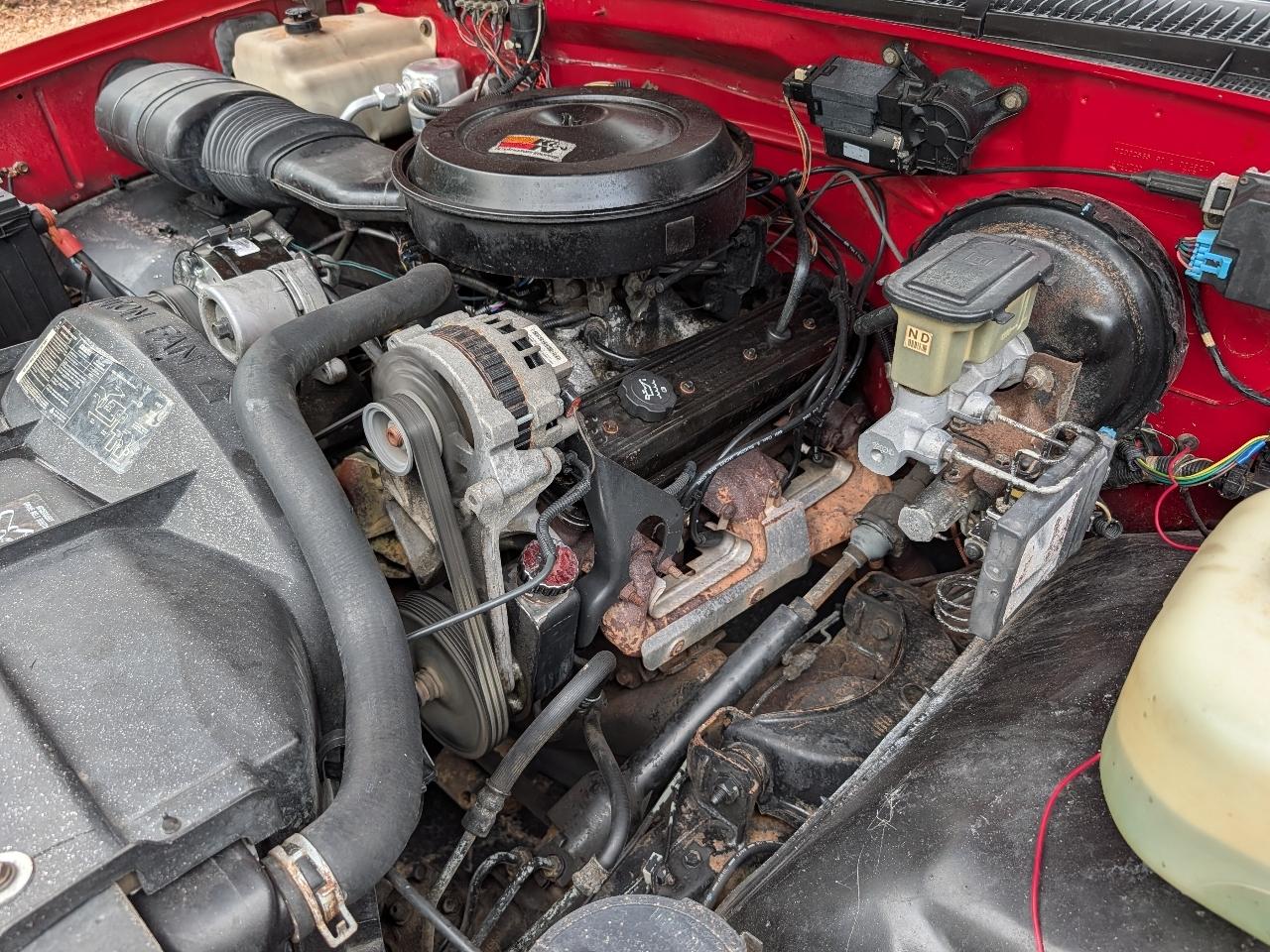 Chevrolet 1500 Reg Cab 117.5" 1990