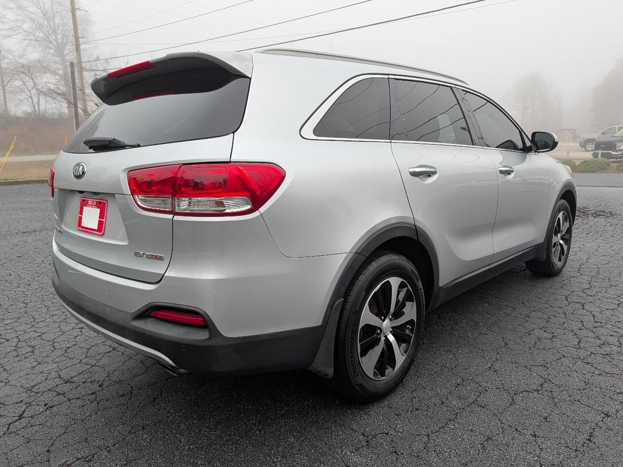 Kia Sorento FWD 4dr 2.0T EX 2016