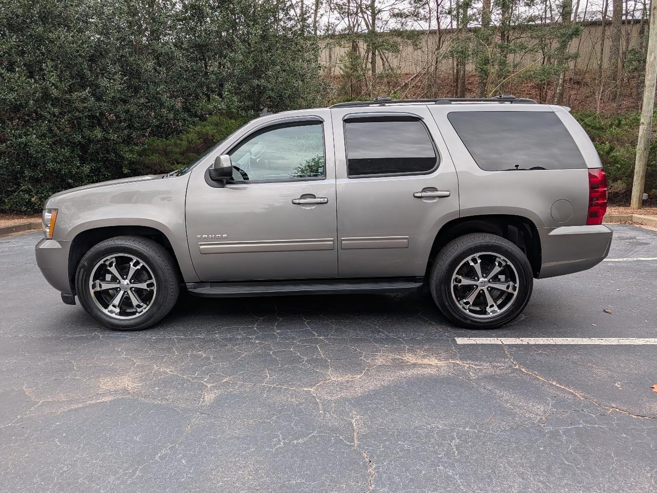 Chevrolet Tahoe 2WD 4dr 1500 LS 2012