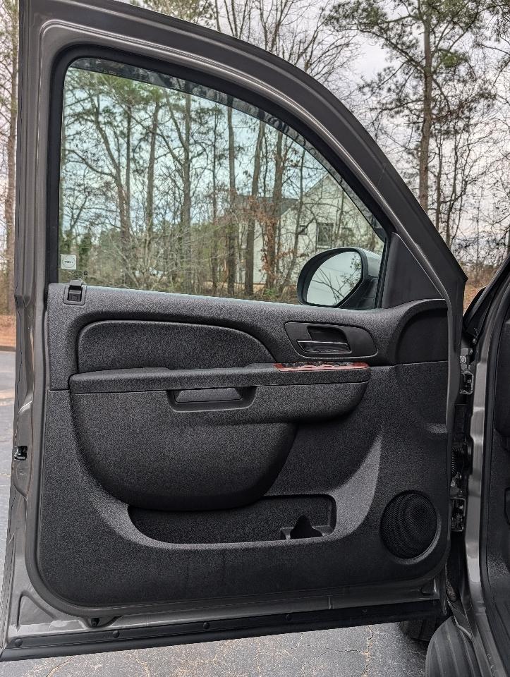 Chevrolet Tahoe 2WD 4dr 1500 LS 2012