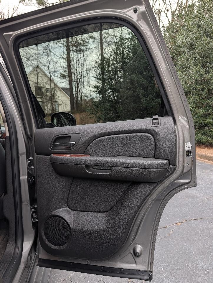 Chevrolet Tahoe 2WD 4dr 1500 LS 2012