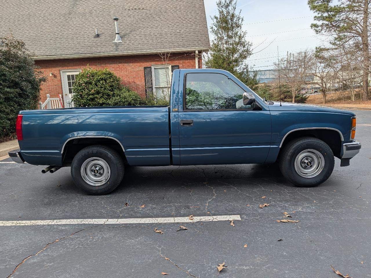 Chevrolet 1500 Reg Cab 117.5" 1991