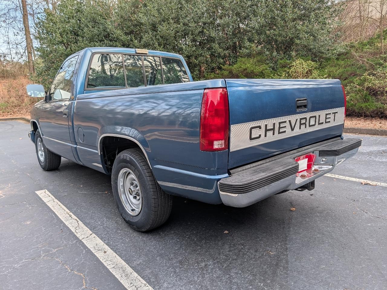 Chevrolet 1500 Reg Cab 117.5" 1991