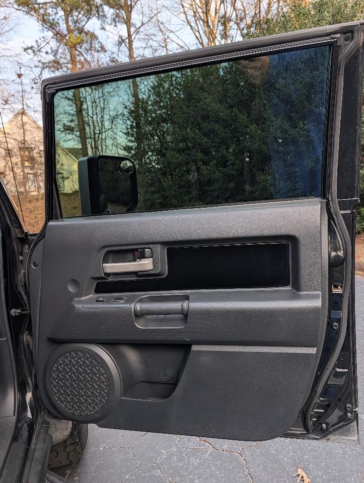 Toyota FJ Cruiser 2WD 4dr Auto (Natl) 2007