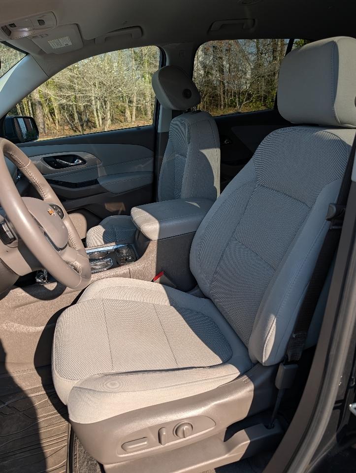 Chevrolet Traverse FWD 4dr LT Cloth w/1LT 2018