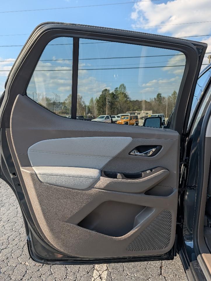 Chevrolet Traverse FWD 4dr LT Cloth w/1LT 2018