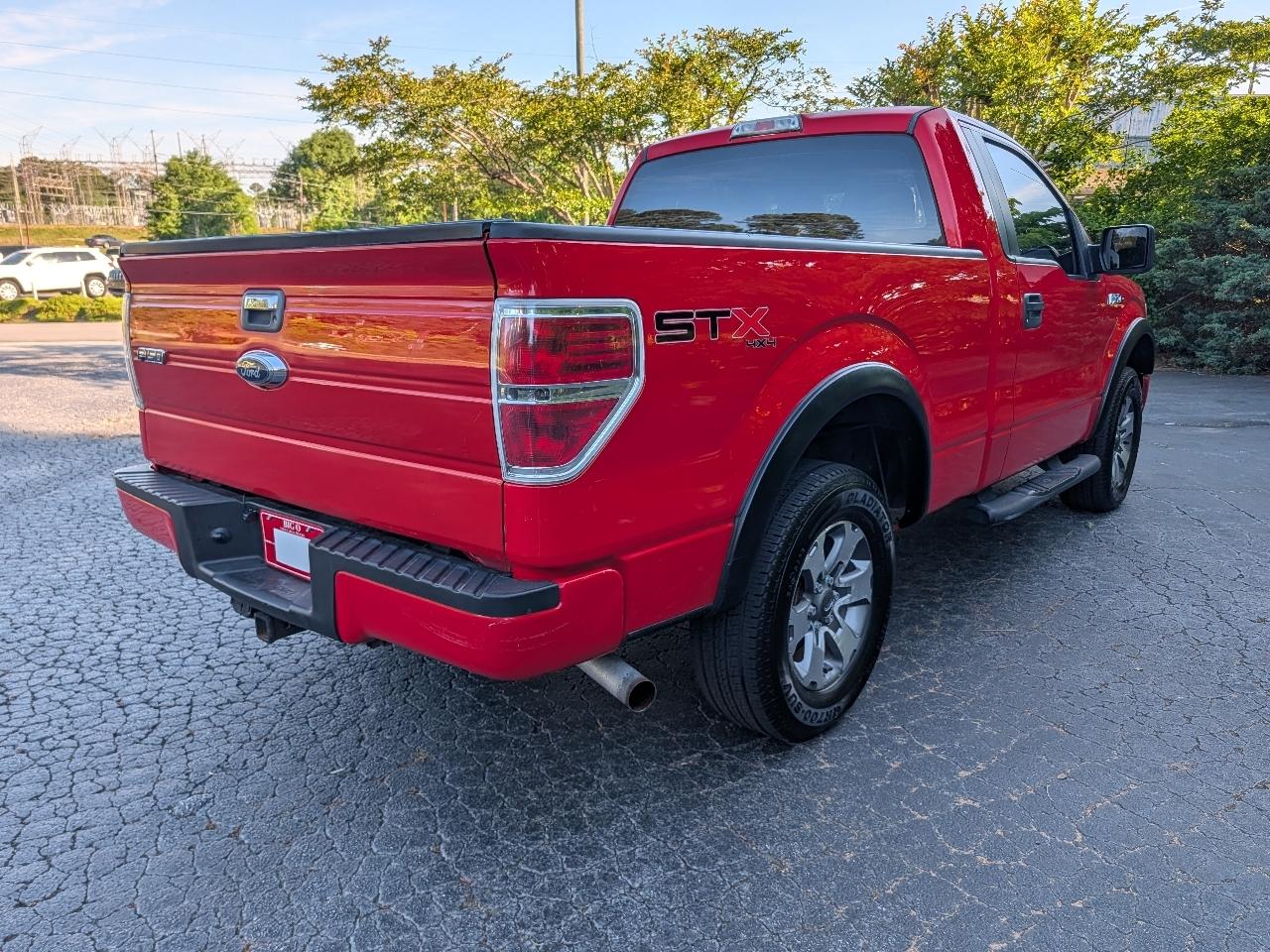 Ford F-150 4WD Reg Cab 126" XLT 2013