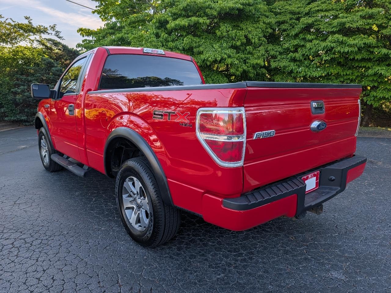 Ford F-150 4WD Reg Cab 126" XLT 2013