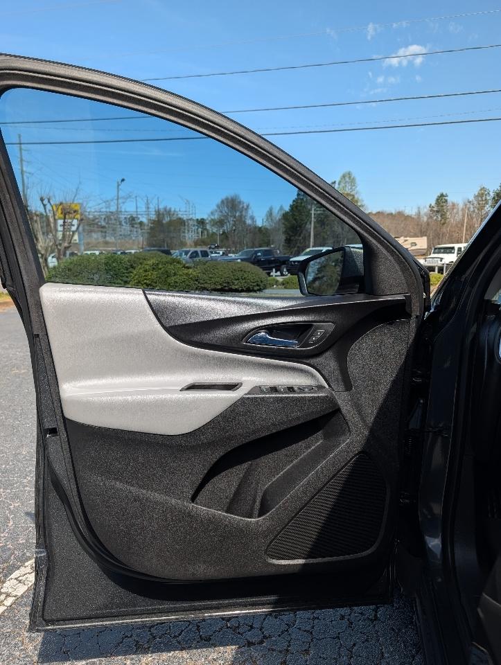Chevrolet Equinox FWD 4dr LS w/1LS 2018