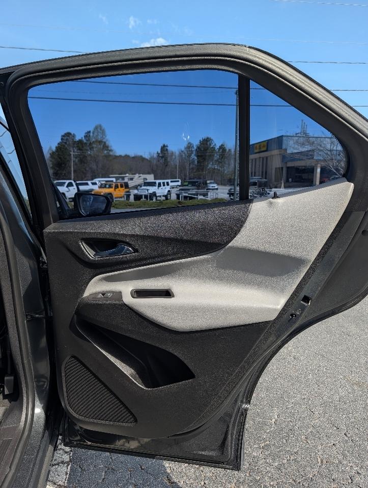 Chevrolet Equinox FWD 4dr LS w/1LS 2018