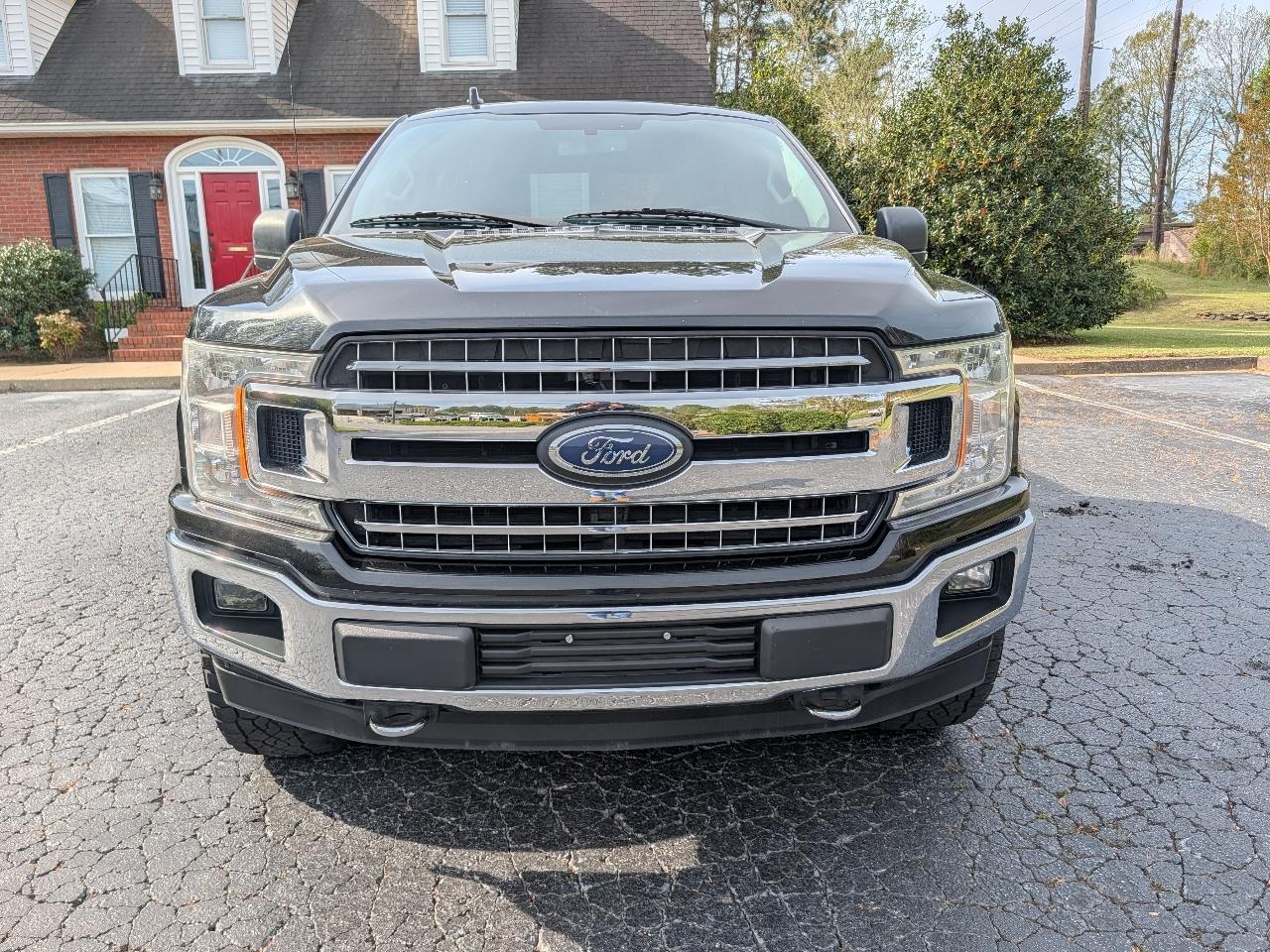 Ford F-150 4WD SuperCrew 139" XLT 2018