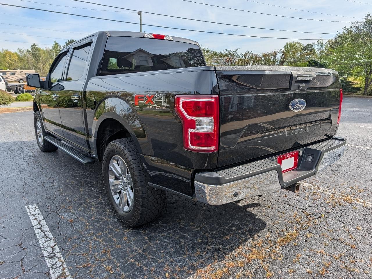 Ford F-150 4WD SuperCrew 139" XLT 2018