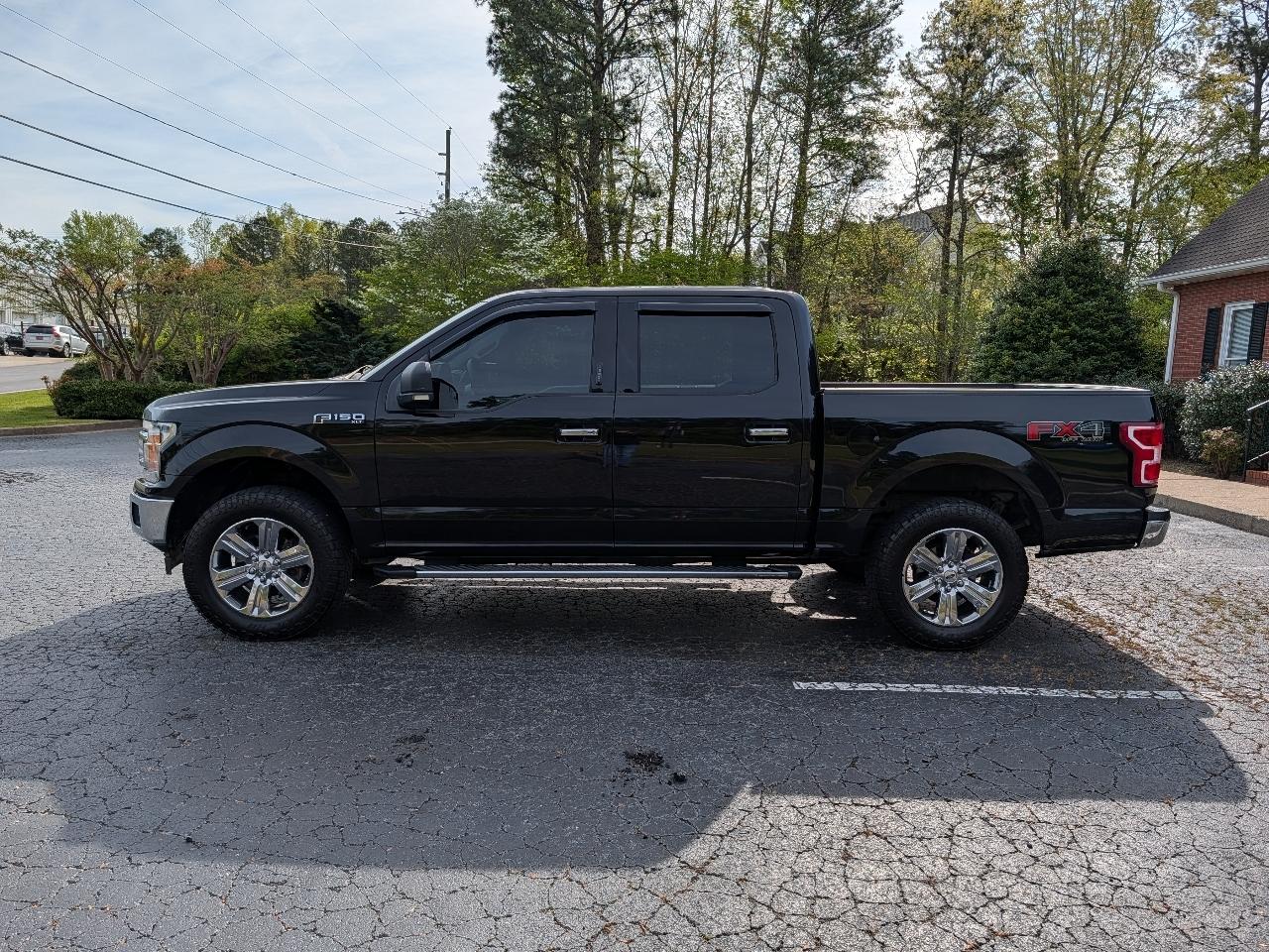 Ford F-150 4WD SuperCrew 139" XLT 2018