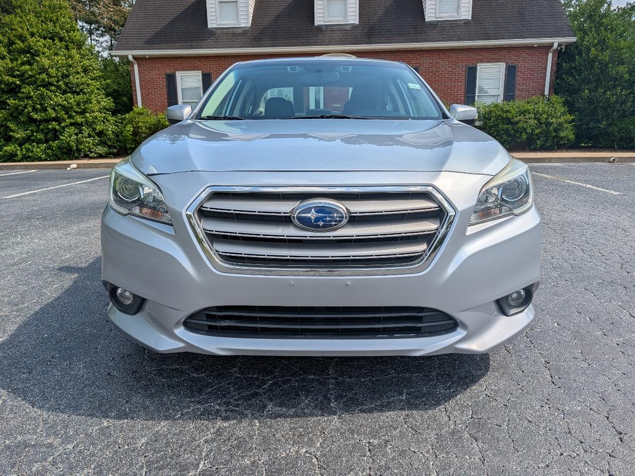 Subaru Legacy 4dr Sdn 2.5i Limited PZEV 2015