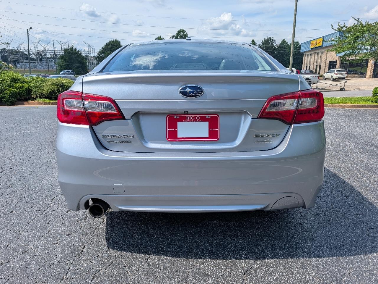 Subaru Legacy 4dr Sdn 2.5i Limited PZEV 2015