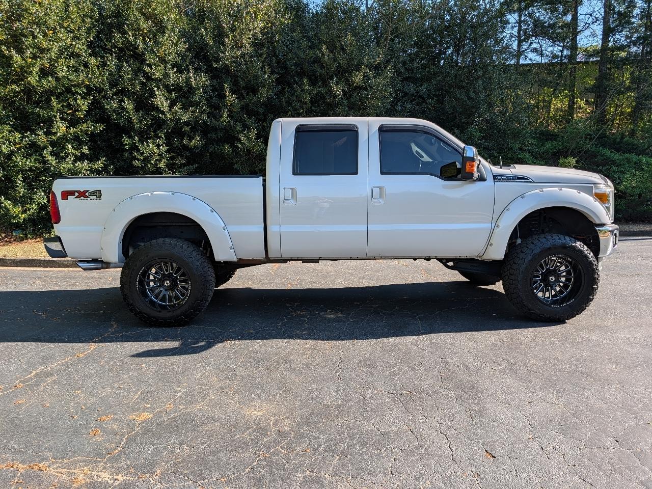 Ford Super Duty F-250 SRW 4WD Crew Cab 172" Platinum 2016