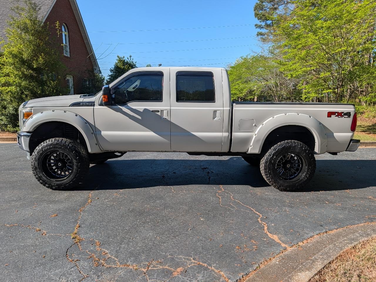 Ford Super Duty F-250 SRW 4WD Crew Cab 172" Platinum 2016