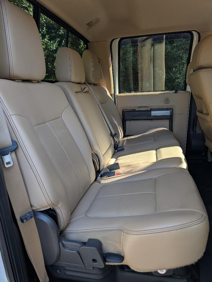 Ford Super Duty F-250 SRW 4WD Crew Cab 172" Platinum 2016