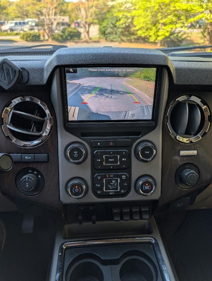 Ford Super Duty F-250 SRW 4WD Crew Cab 172" Platinum 2016