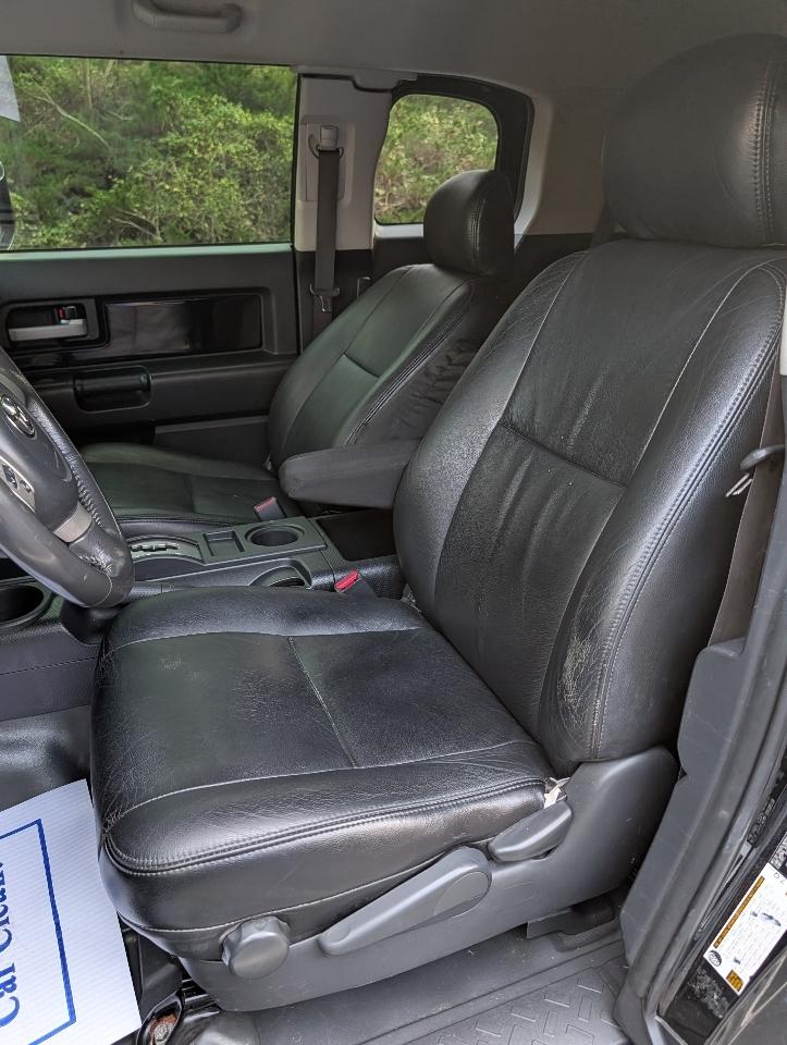 Toyota FJ Cruiser 2WD 4dr Auto (Natl) 2007