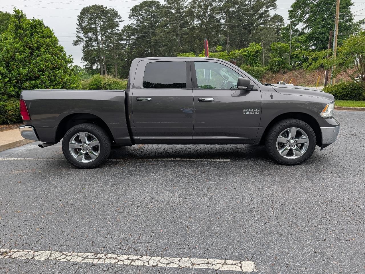 RAM 1500 4WD Crew Cab 140.5" Big Horn 2016